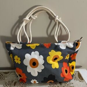 “Farmhouse Is My Style” brand tote.